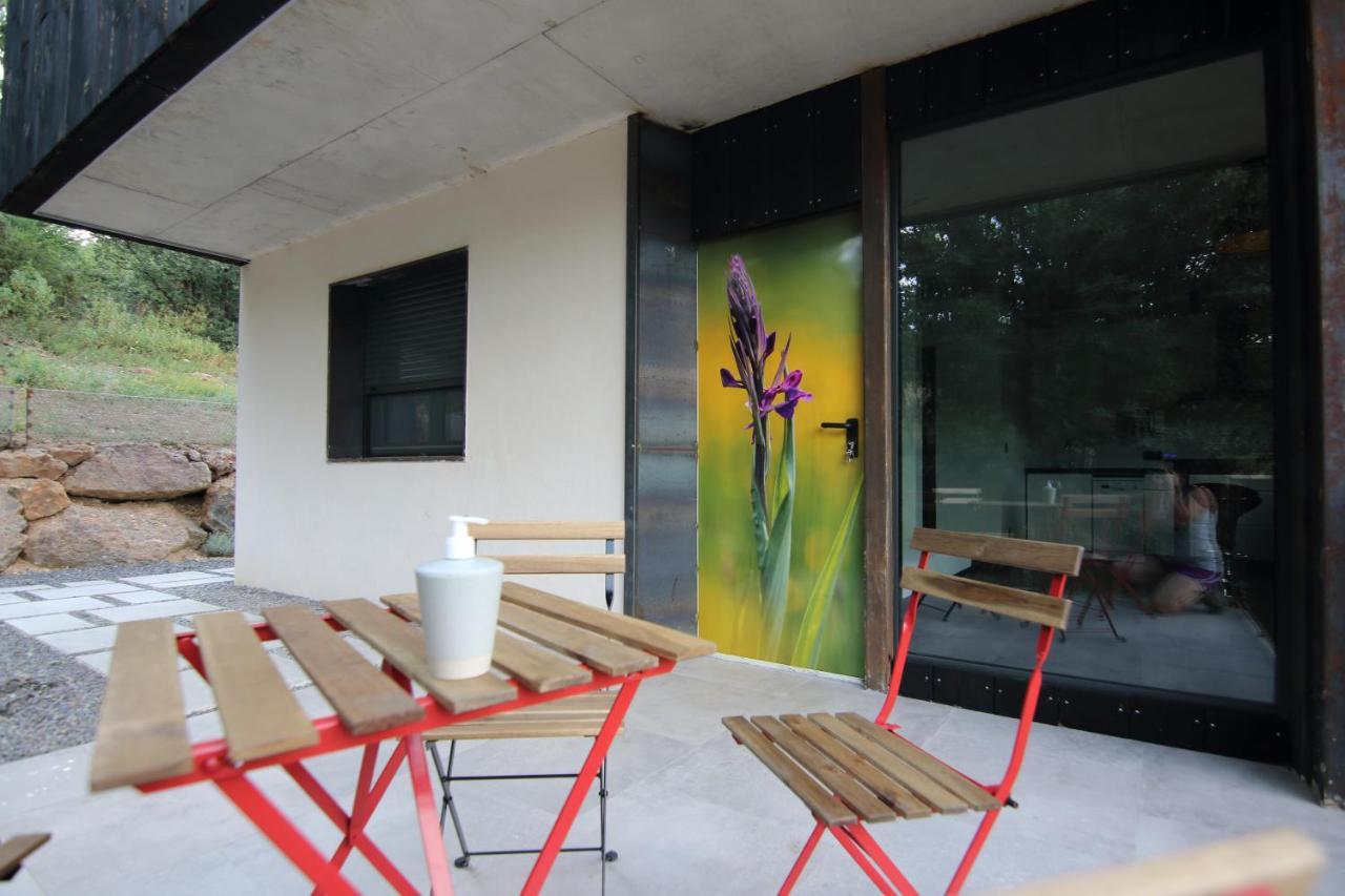 Apartamentos Cubicos Bronchales Exterior photo